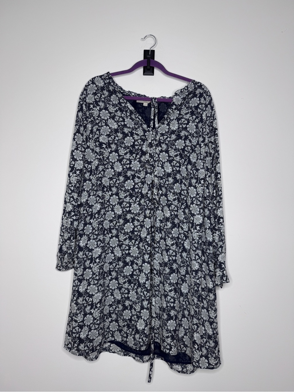 LOFT Navy and White Floral Long-Sleeve Dress